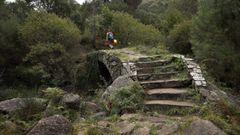 Varios estudios indican que el puente de A Misarela de A Pobra se asienta sobre una antigua calzada romana