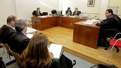 El administrador concursal y los abogados de los acreedores principales y del Deportivo durante una vista con el juez Rafael Garc�a.