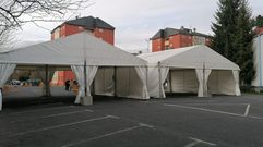 Las carpas ya est�n instaladas y el viernes a las nueve de la ma�ana estar�n los equipos en marcha