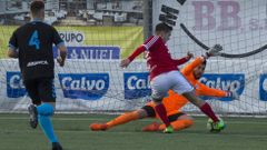 El Sof�n rompi� la buena racha del l�der Polvor�n con un penalti