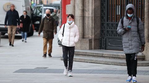 Primer da sin mascarillas en la calle en A Corua