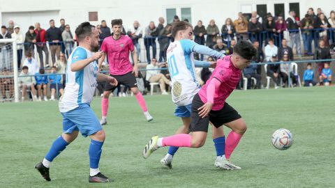 Derbi barbanzano de Preferente entre Cidade de Ribeira y Boiro