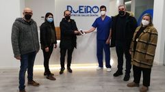 La cl�nica Rueiro acogi� la entrega del premio de �Ilumina o teu sorriso�.
