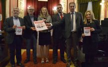 Representantes de Expourense, la Universidad de Vigo, el Concello, la Xunta y la Diputaci�n presentaron el d�cimo Galisenior. 