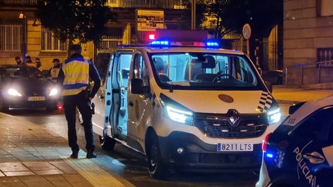 Imagen de archivo de un control de Polica Local en las calles de Ourense