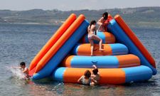 Imagen de archivo de otras actividades de ocio organizadas en el lago pont�s.