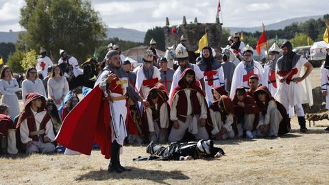 El público disfrutó con la representación en el campo de batalla