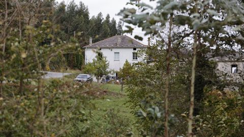 La casa okupada en Xove estaba deshabitada, pero no abandonada, ya que su propietario acuda a ella con mucha frecuencia