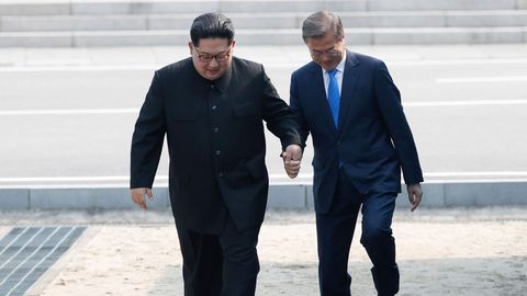 Encuentro hist�rico entre los l�deres de las dos Coreas tras 65 a�os de conflicto