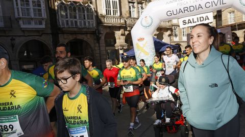Carrera solidaria de la Guardia Civil en Ourense.