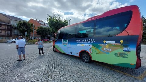 Imagen de archivo del bus lanzadera en Monforte.
