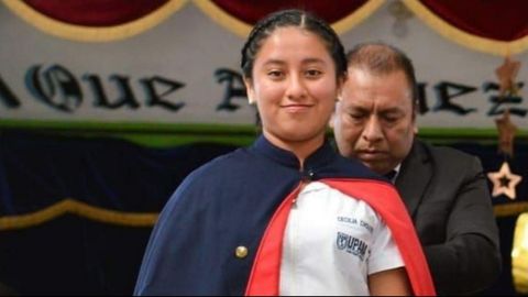 Cecilia Cholotío, en su graduación tras realizar el examen de competencia profesional en Guatemala