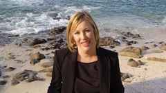 A escritora e docente de Cee Roc�o Leira