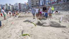 Creatividad a base de arena en Malpica: �las im�genes!