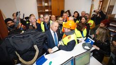 La manifestaci�n de Alcoa tom� la Diputaci�n