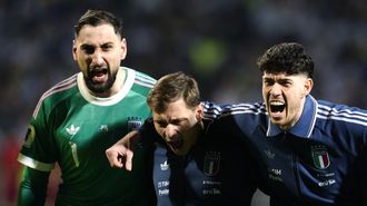 Donnarumma, Barella y Bastoni, antes del duelo en el que Bosnia priv� a Italia de estar en el Mundial.