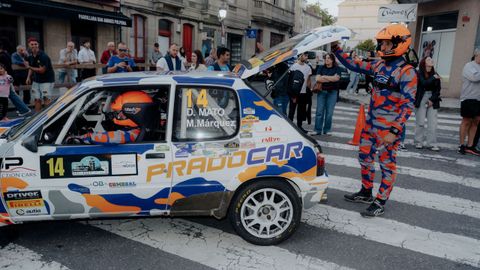 Las mejores imgenes del Rali Comarca do Carballio.La ceremonia de salida y el tramo espectculo abrieron la carrera carballiesa