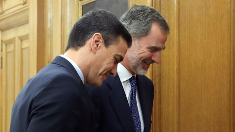 Felipe VI y Pedro Snchez en la Zarzuela.