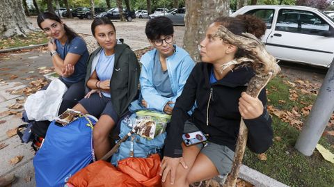 Rita Catanese, Ilaria Montorfano, Shira Altea Marsiglia y Giulia Bormolini, peregrinas en la Variante Espiritual en Poio
