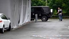 La polic�a inspecciona el lugar donde se ha producido un tiroteo en Thionville, Francia