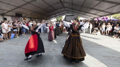Comenzaron las fiestas de Canduas a golpe de mejillonada: �mira las im�genes!