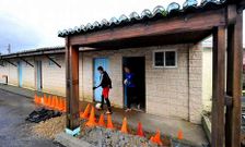Las obras para devolver el agua caliente al complejo de A G�ndara comenzaron ayer.