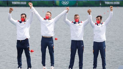 Medalla de plata para el K4 500 en Tokio 