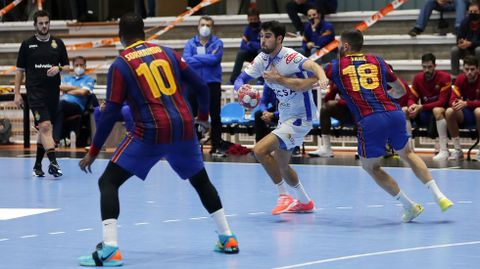 Balonmano Cisne vs Bar�a
