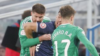 El mordisco de la discordia de �lex Zalaya a �lvaro Mar�n.