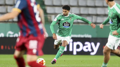 Edgar Pujol, durante un partido la pasada temporada