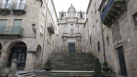 Iglesia de Santa Mara Nai de Ourense, con su caracterstica escalinata que conecta la plaza de la Magdalena con la plaza Mayor.