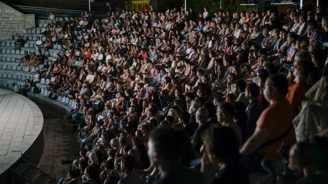 P�blico en una de las representaciones de la XXIX Mostra Internacional de Teatro de Ribadavia.