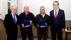 Carlos Oliete y Javier V�zquez, con Pedro Blanco y Jos� Manuel Ramos.