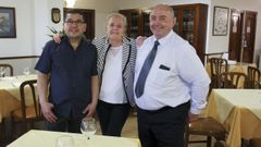 Nelson agradece al apoyo y la confianza de Lola y Juan, contentos por que el local tenga continuidad