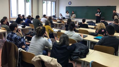 Reuni�n organizada por la Asamblea por el Futuro de la Investigaci�n en Asturias