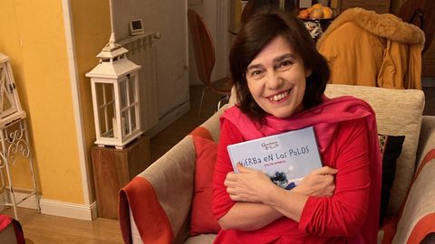 Violeta Monreal con su nuevo libro �Hierba en los polos�