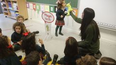 COLEGIO MONTESPI�O PROGRAMA INFANTIL CON UNA MASCOTA