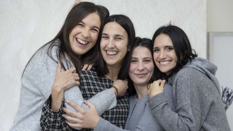 Patricia, Laura, Paula e Irene son madres j�venes y amigas