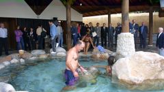 Onauguracion ba�os privados de A Chavasqueira en el 2001