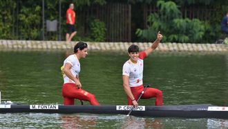 Manuel Font�n e Pablo Crespo, cando eran parella no C2, ga�ando o t�tulo mundial sub-23 do quil�metro.