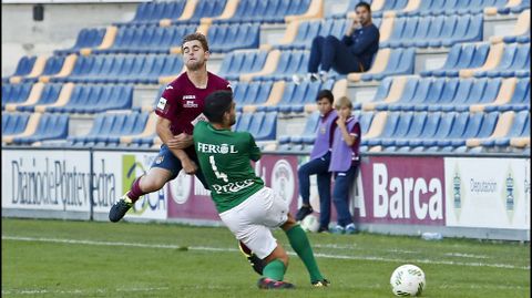 El Pontevedra CF vence al Racing de Ferrol