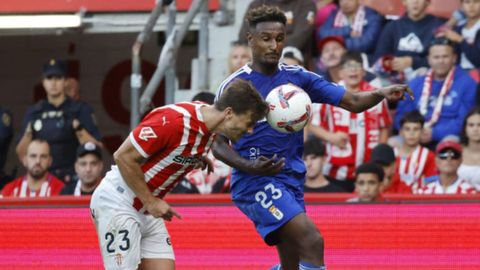 Derbi asturiano entre el Real Sporting de Gijon y el Real Oviedo