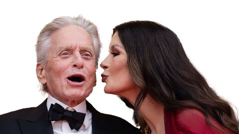 Michael Douglas y Catherine�Zeta-Jones se llevan 25 a�os. �l tiene 80 y ella 55. <br />Se conocieron en 1998, se casaron en el 2000 y tienen dos hijos en com�n