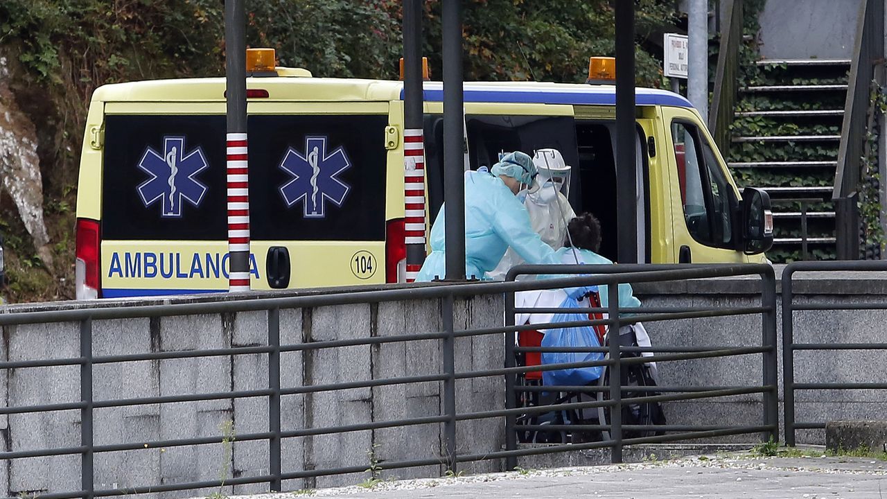 Los casos activos de coronavirus se desploman en Galicia