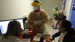 Realizacin de pruebas PCR en Pontevedra para detectar casos de covid-19