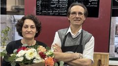 Jos� Rodr�guez Antelo y Mercedes G�mez M�guez cerraron hoy su etapa al frente del caf� bar Puerta del Sol, en la calle Sol. Se jubilan despu�s de 32 a�os.