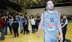 Manu, desolado tras la derrota ante el Andorra en el Pazo.