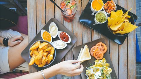 Una comida t�pica del verano.Una comida t�pica del verano