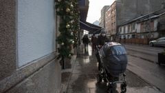 El ambiente en c�ntricas calles como la r�a da Pravia no es el habitual