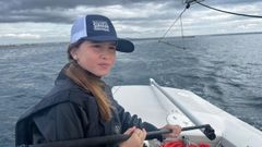 Martina lleva toda la vida en el mundo de la vela y le atraen las modalidades de equipo.
